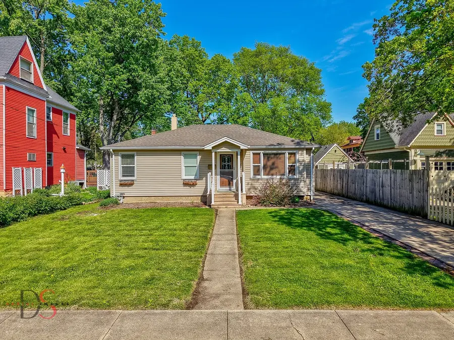620 York Street, Ottawa, IL 61350 - #2
