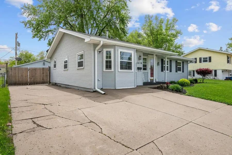 1418 19th Avenue, Silvis, IL 61282 - #2
