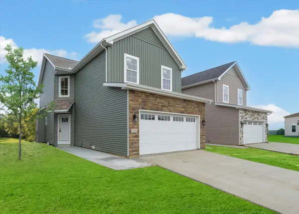 3710 Lighthouse Pointe Point, Champaign, IL 61822