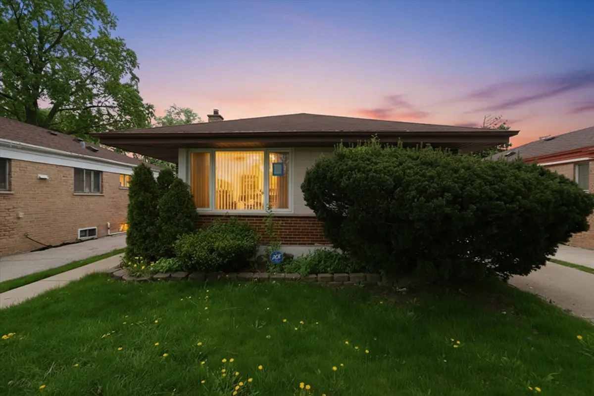 119 Rice Avenue, Bellwood, IL 60104 - #1