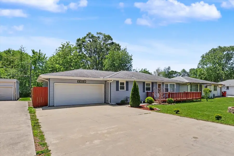 2409 W John Street, Champaign, IL 61821 - #3