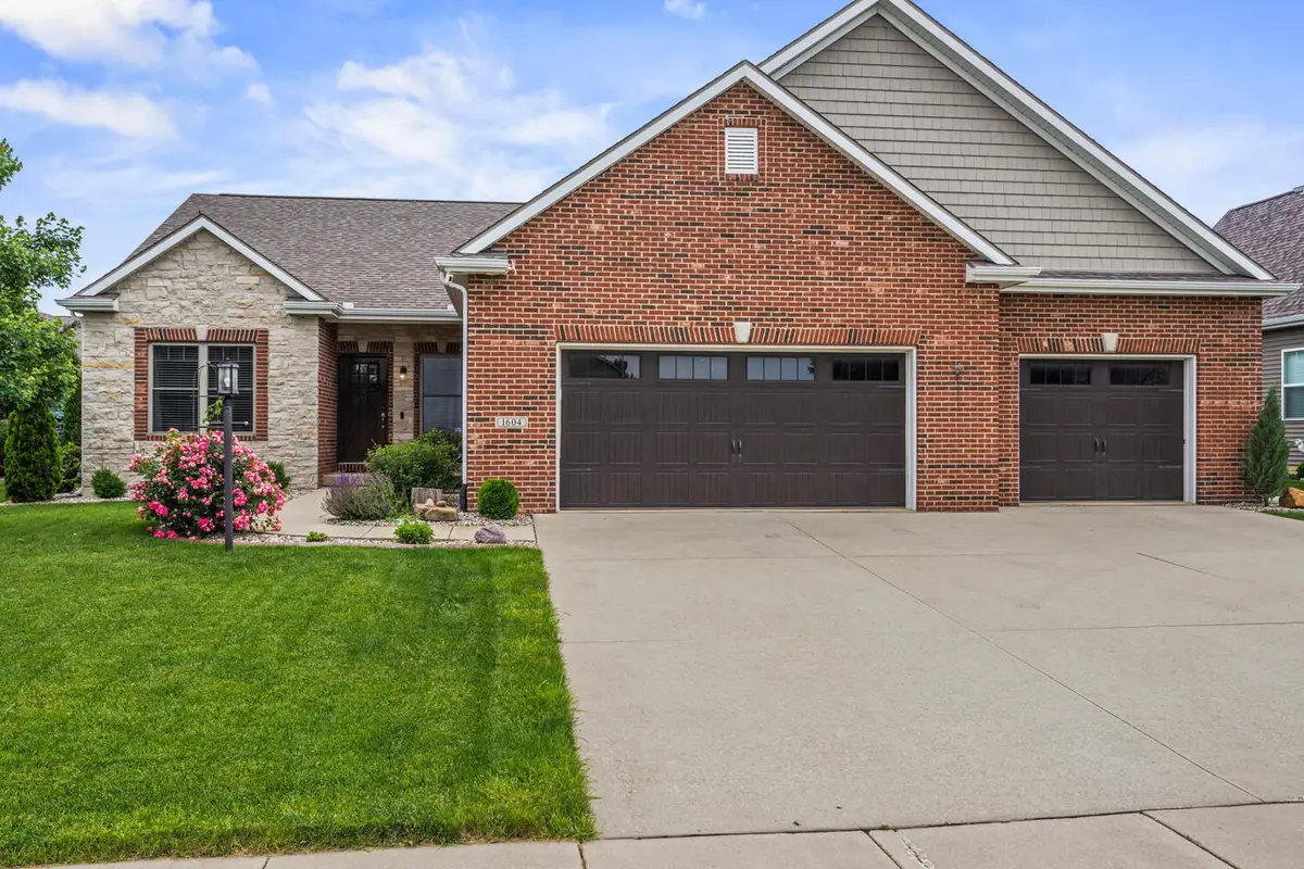 1604 Kassen Avenue, Mahomet, IL 61853 - #1