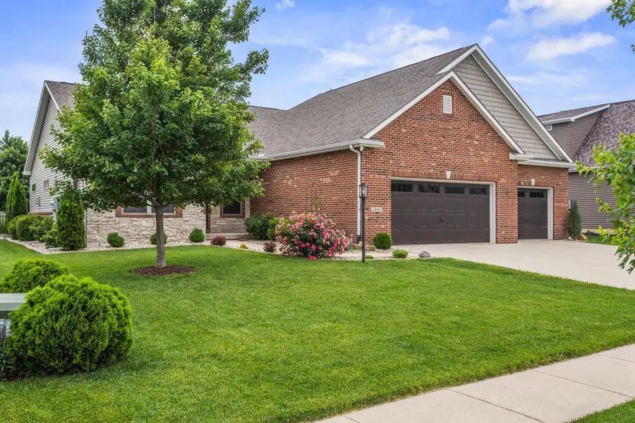 1604 Kassen Avenue, Mahomet, IL 61853 - #3
