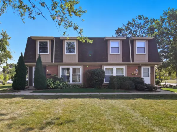 2312 Hyde Court, Schaumburg, IL 60194