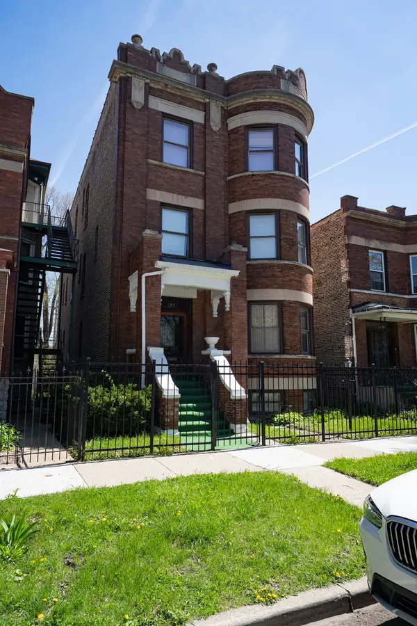 1825 S Troy Street, Chicago, IL 60623