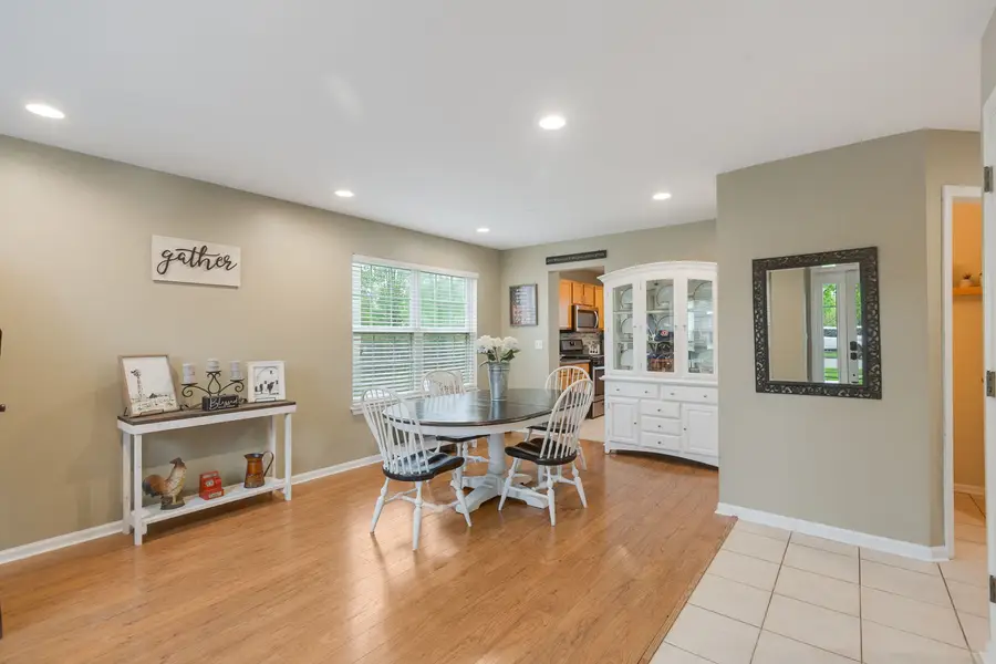 274 Jasmine Circle, Lindenhurst, IL 60046 - #3
