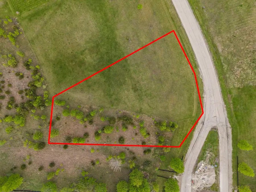 8032 Shadow Creek Lane, Yorkville, IL 60560 - #2