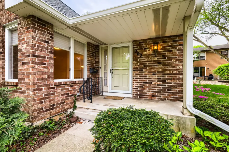 202 Stone Manor Circle, Batavia, IL 60510 - #3