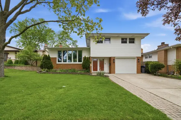 Address Withheld By Seller, Des Plaines, IL 60016