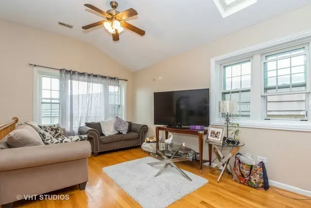 5318 S Kenneth Avenue, Chicago, IL 60632 - #2