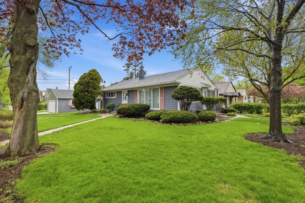 1844 Lemar Avenue, Evanston, IL 60201 - #1