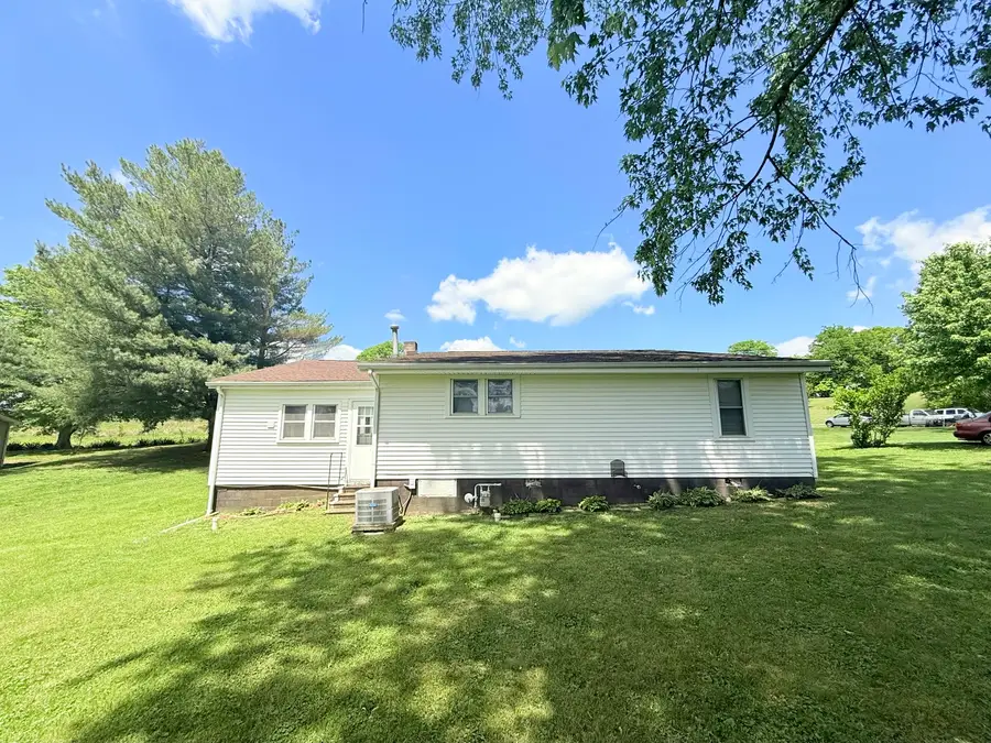 345 E Fords Ferry Road, Cave In Rock, IL 62919 - #3