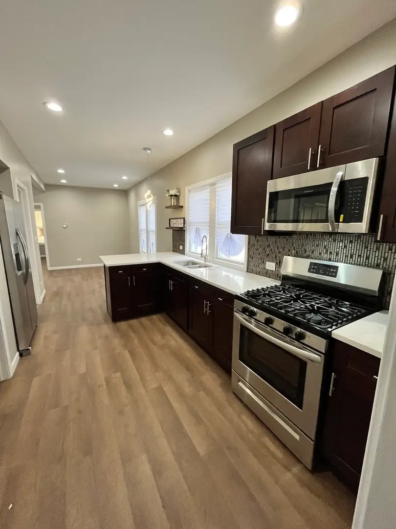 893 Greenbay Avenue, Calumet City, IL 60409 - #2