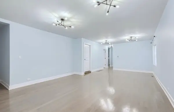 5234 S Carpenter Street, Chicago, IL 60609