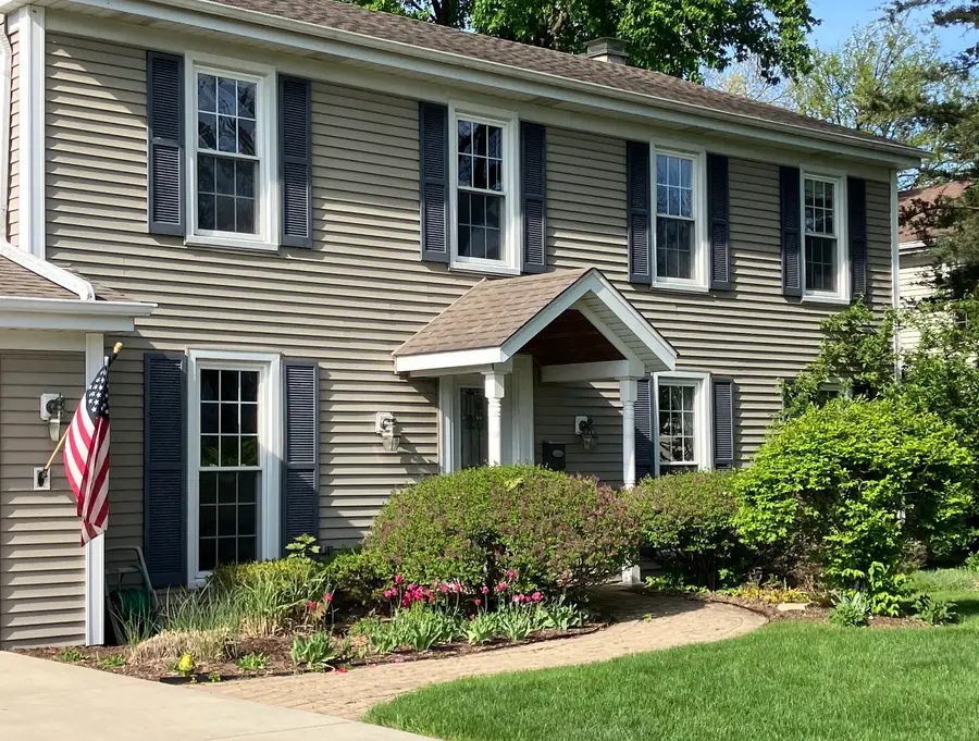 220 White Fawn Trail, Downers Grove, IL 60516 - #3