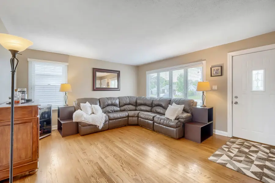 513 N Howard Avenue, Elmhurst, IL 60126 - #3