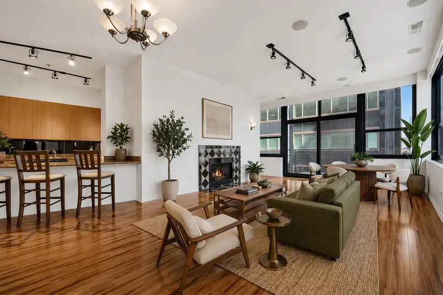 130 S Canal Street #715, Chicago, IL 60606 - #3