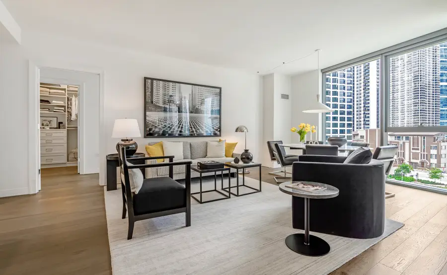 211 N Harbor Drive #2503, Chicago, IL 60601 - #3