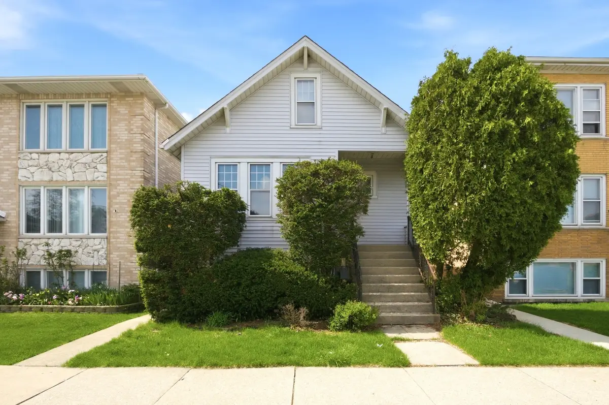 5212 S Kilbourn Avenue, Chicago, IL 60632 - #1