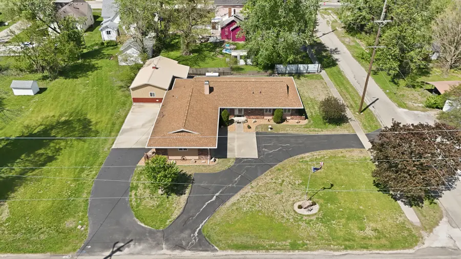 208 Water Street, Kansas, IL 61933 - #2