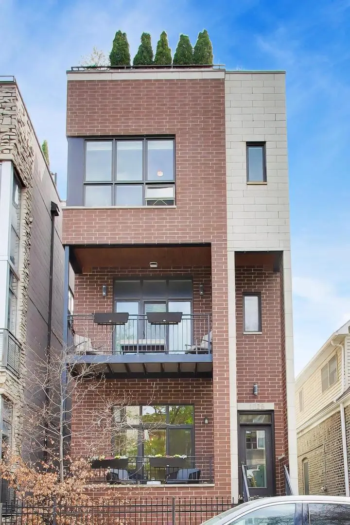 1725 W Le Moyne Street #1, Chicago, IL 60622 - #1