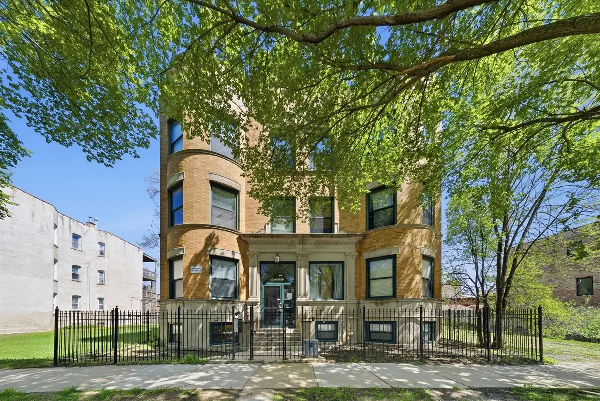4541 S Prairie Avenue #1N, Chicago, IL 60653 - #1
