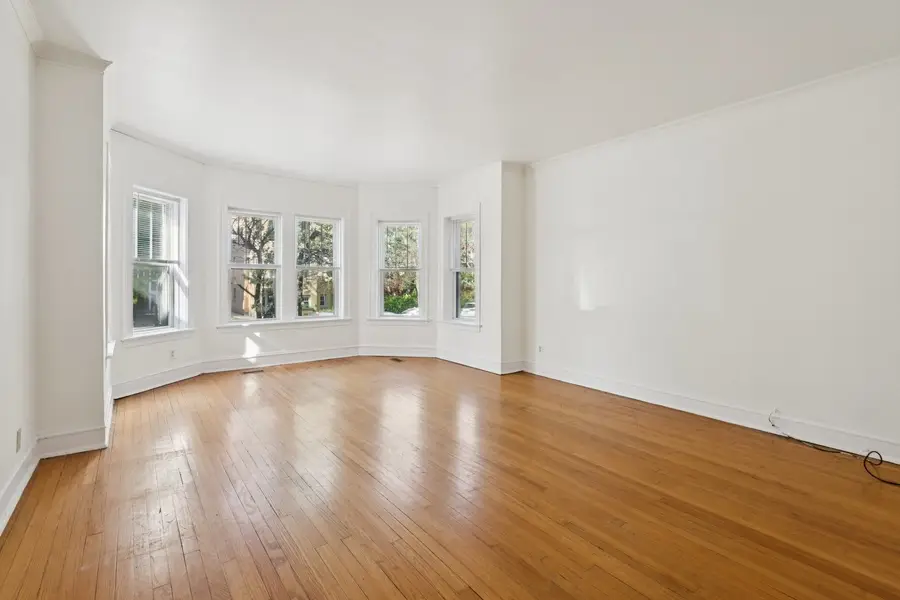 2249 W Arthur Avenue, Chicago, IL 60645 - #2