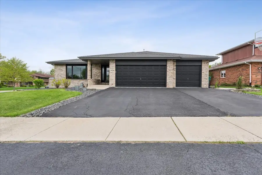 8536 Biltmore Drive, Orland Park, IL 60462 - #2