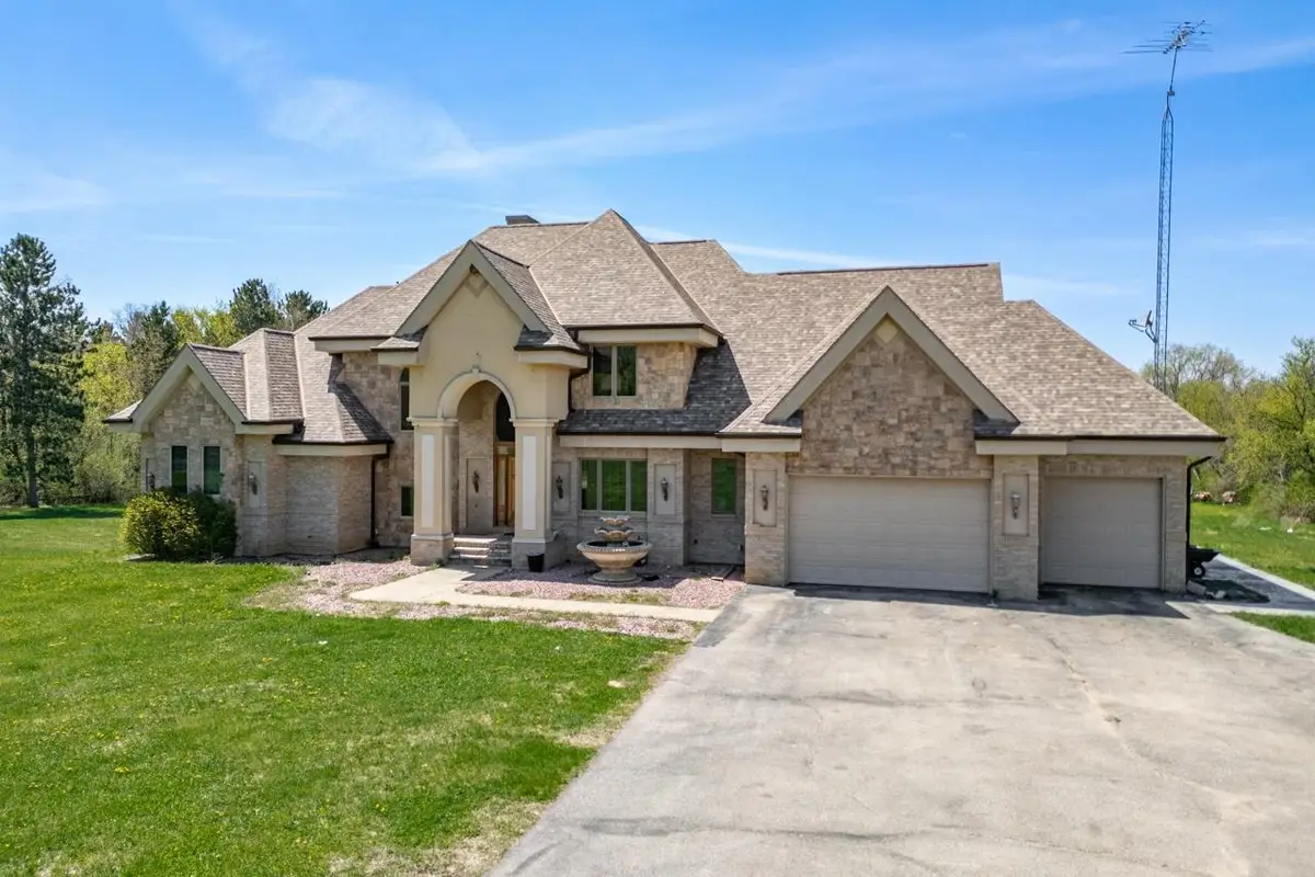 15215 White School Road, Roscoe, IL 61073 - #1
