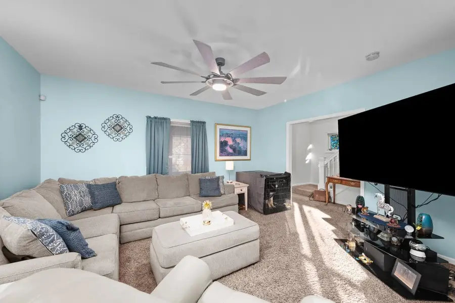 341 W 30th Street, Davenport, IA 52803 - #3