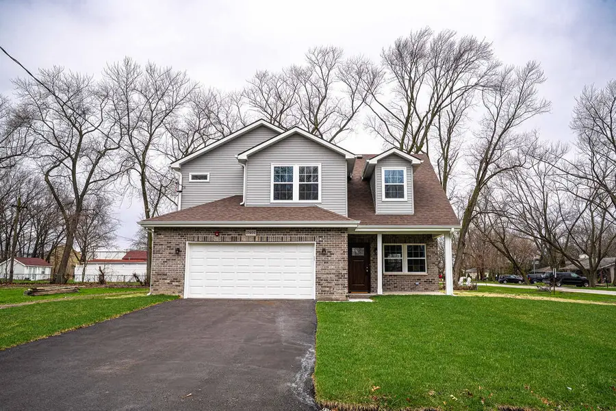 1401 174 Street, East Hazel Crest, IL 60429 - #2