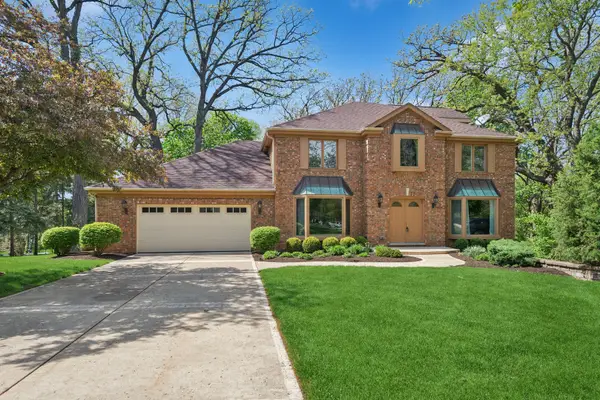 1655 White Pines Court, Naperville, IL 60563