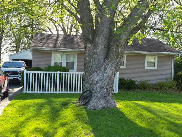 203 S Yates Street, Alpha, IL 61413