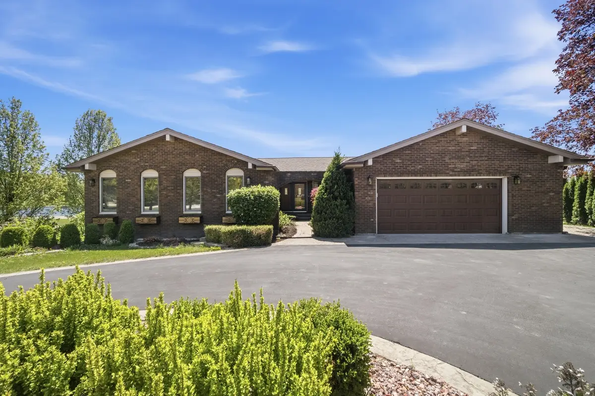 28 Windemere Lane, South Barrington, IL 60010 - #1