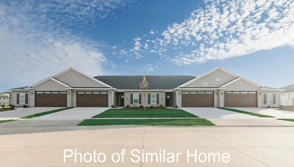531 N 2nd Avenue, Eldridge, IA 52748