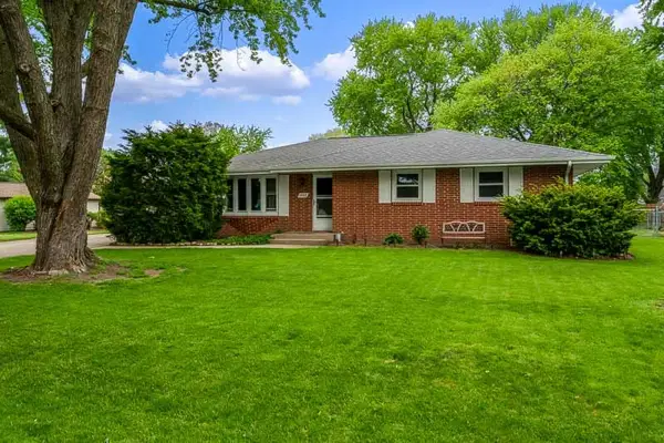 1408 Lilac Lane, Machesney Park, IL 61115