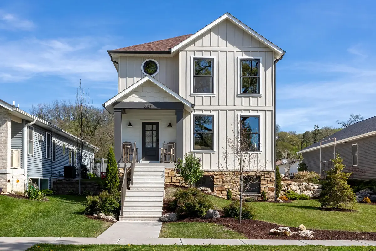 662 Holmes Street, Bettendorf, IA 52722 - #1