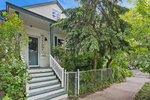 500 W 42nd Street, Chicago, IL 60609
