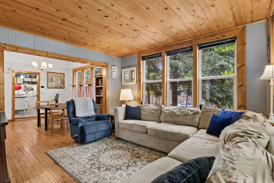 500 W 42nd Street, Chicago, IL 60609 - #2