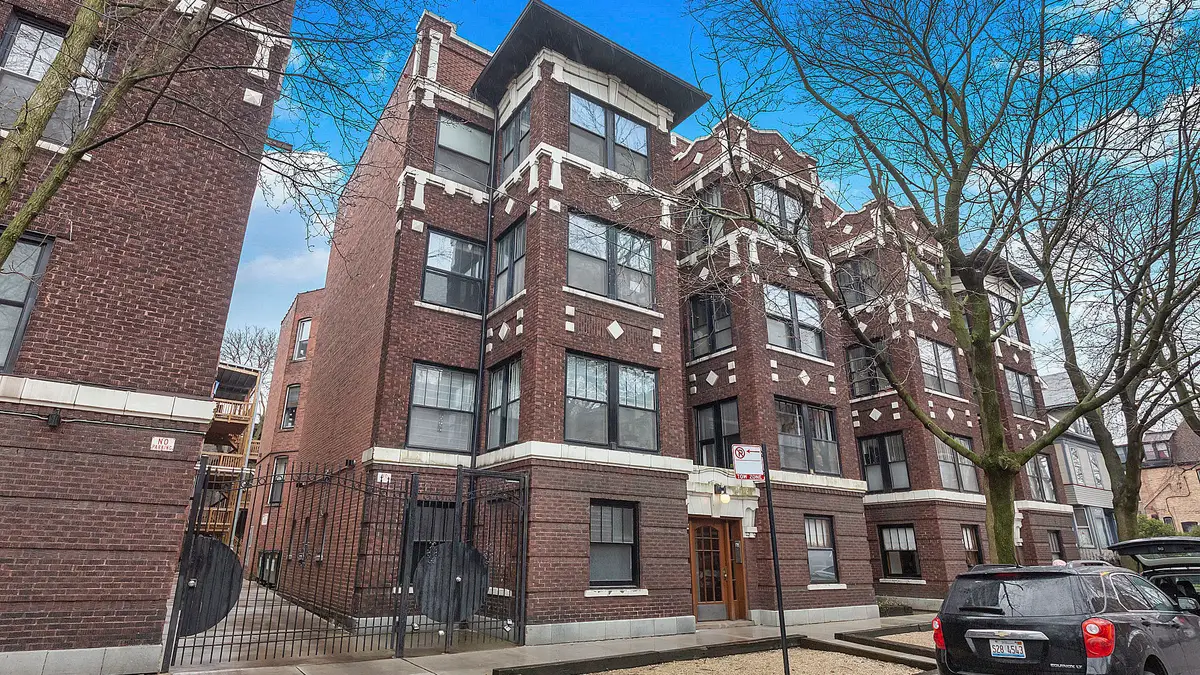 1367 E 52nd Street #1, Chicago, IL 60615 - #1