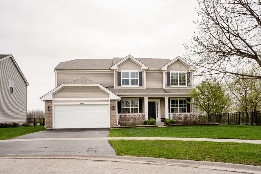 840 Wildwood Drive, Pingree Grove, IL 60140 - #2