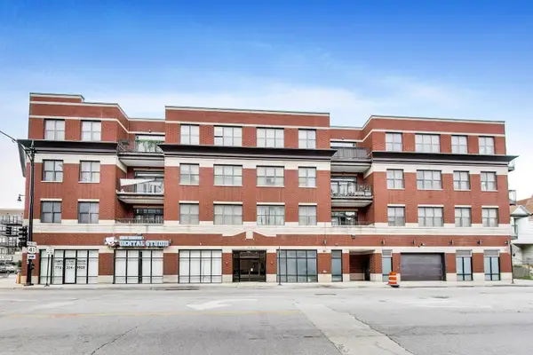 2472 W Foster Avenue #203, Chicago, IL 60625