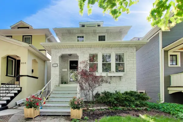 806 S Scoville Avenue, Oak Park, IL 60304