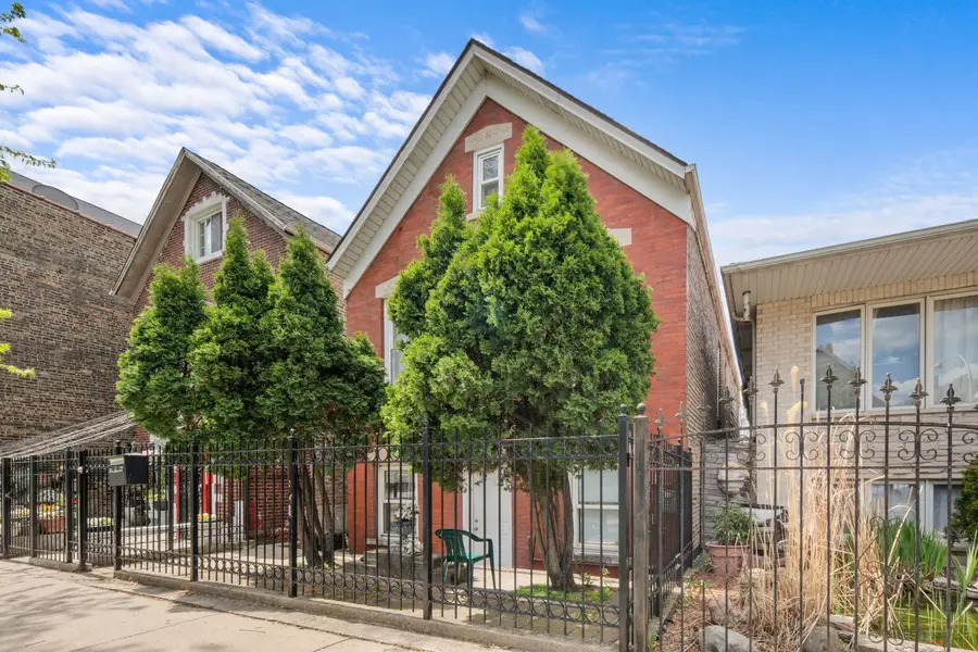 2250 S Sacramento Avenue, Chicago, IL 60623 - #2