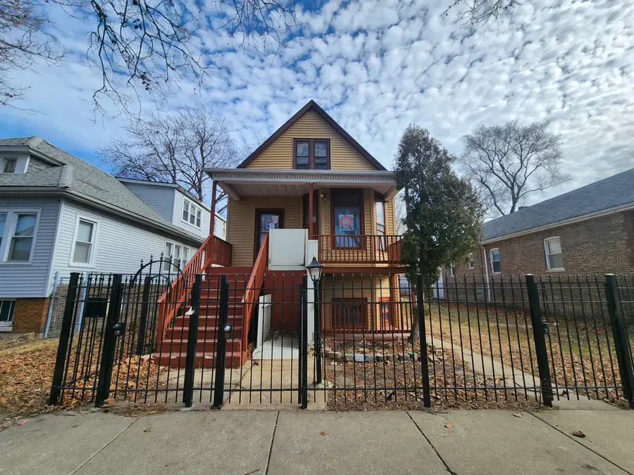 8349 S Essex Avenue, Chicago, IL 60617 - #2