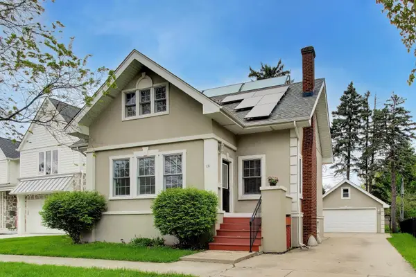 171 E Cayuga Avenue, Elmhurst, IL 60126