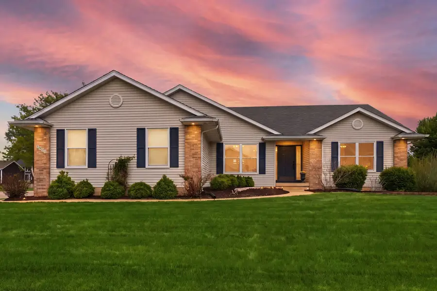 1991 Streamside Drive, Bettendorf, IA 52722 - #2