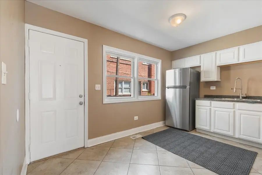 8053 S Stewart Street #B, Chicago, IL 60620 - #3