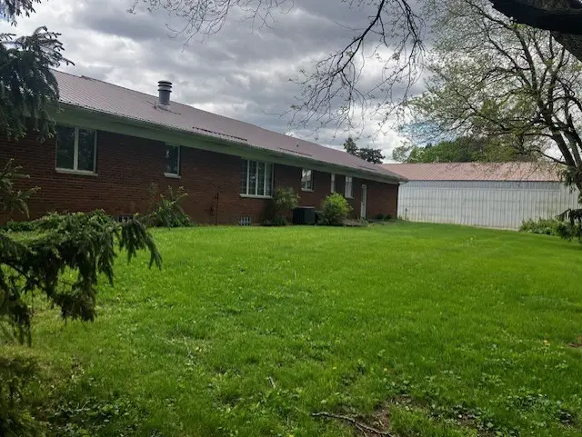 4015 E 1st Road, Mendota, IL 61342 - #3