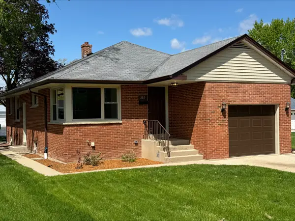 289 Chestnut Street, Antioch, IL 60002